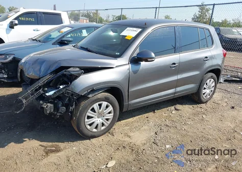 2012 Volkswagen Tiguan S из США, поврежденный, VIN WVGCV7AX5CW095011